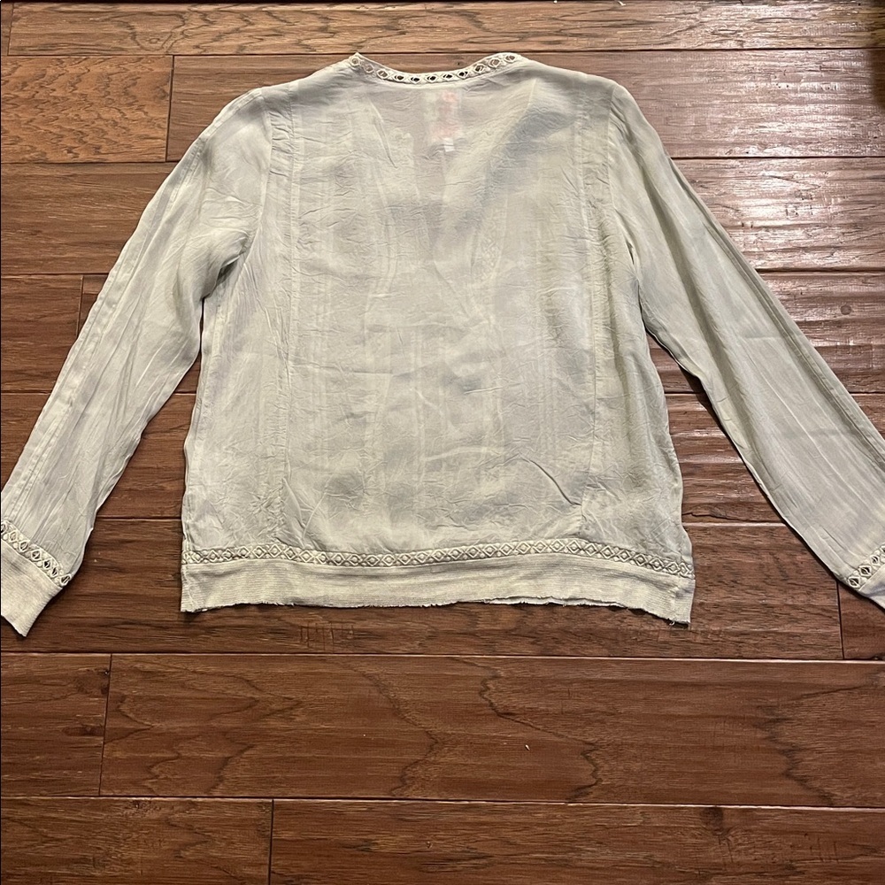 Johnny Was Pintuck Mesh Peasant Blouse with Floral Embroidery Size XS - Picture 8 of 12
